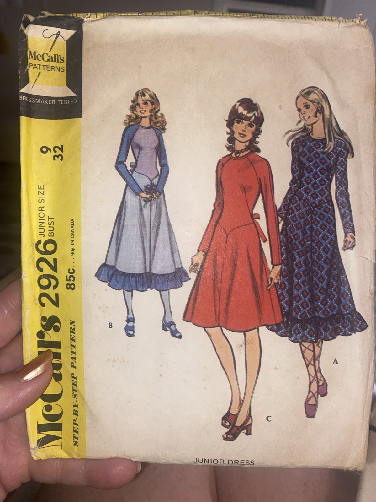 Vintage 1971 McCall’s Dress Sewing Pattern 2926 Size 9 Jr. Cut Complete Vintage 1971 McCall’s Dress Sewing Pattern 2926 Size 9 Jr. Cut Complete