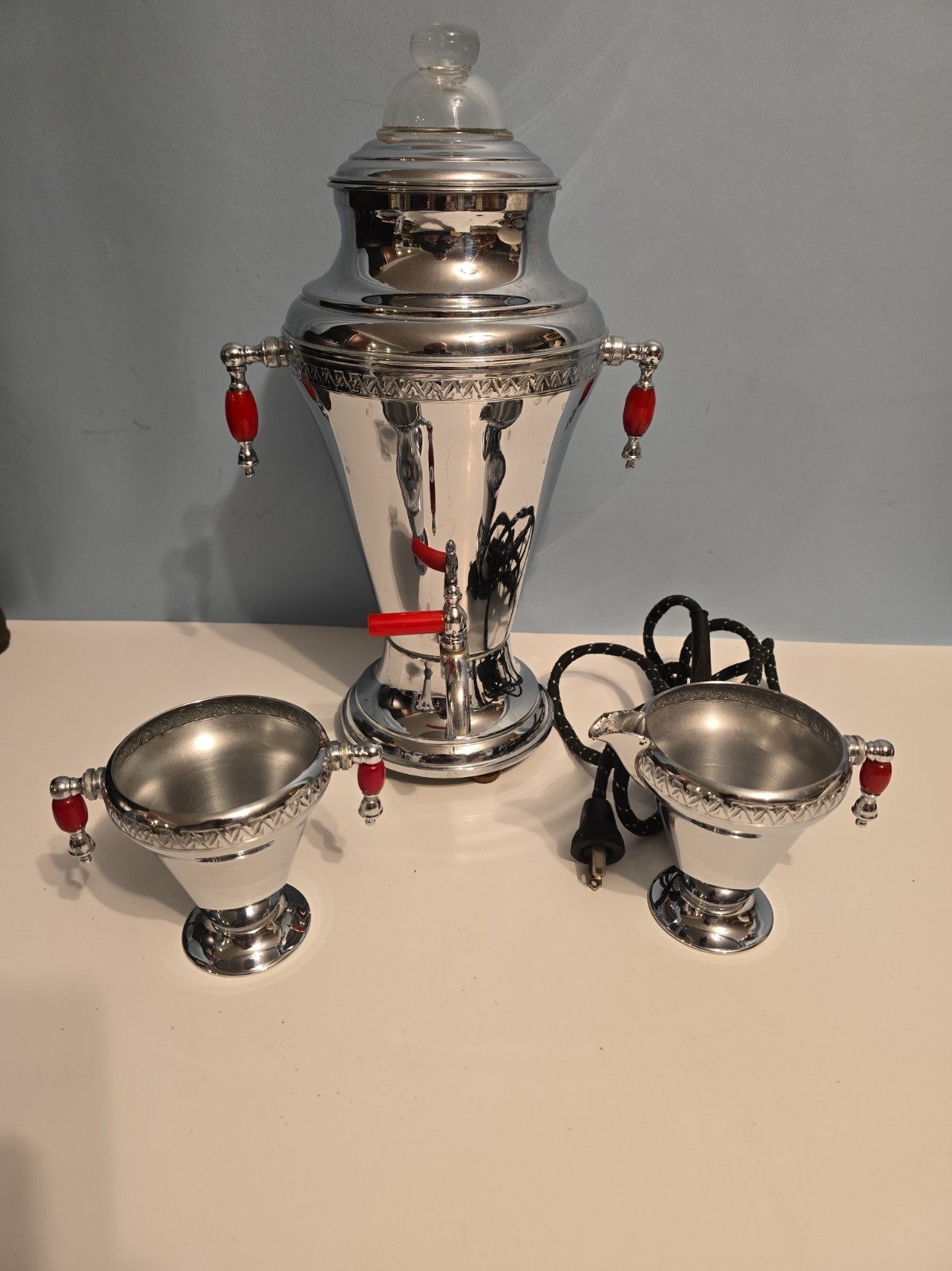 VTG. 1950\'s La Belle Silver Co. Electric Coffee Urn w/ Creamer & Sugar Bakelite VTG. 1950\'s La Belle Silver Co. Electric Coffee Urn w/ Creamer & Sugar Bakelite