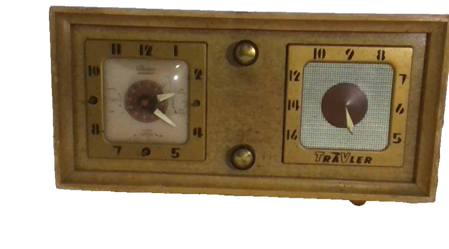 1952 TRAV-LER 5170 Vintage Tube Radio Electric Timer Clock Wood *RADIO BROKEN*