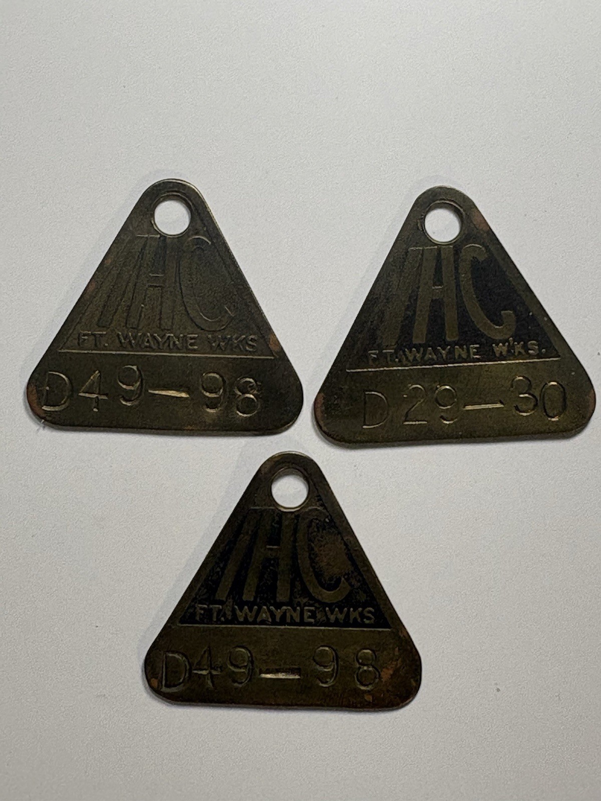 3 INTERNATIONAL HARVESTER IHC 1923 FORT WAYNE IN Automotive Automobile Tool Tags 3 INTERNATIONAL HARVESTER IHC 1923 FORT WAYNE IN Automotive Automobile Tool Tags