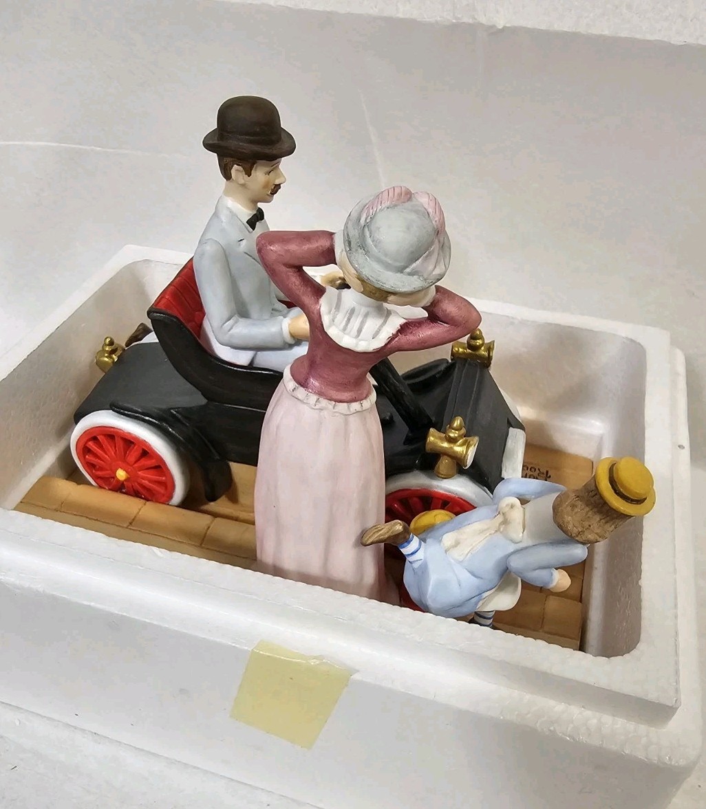 1985 Norman Rockwell Special Museum Edition The First Car in Town Mint In Box 1985 Norman Rockwell Special Museum Edition The First Car in Town Mint In Box