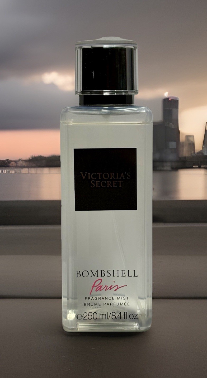 Victoria's Secret BOMBSHELL PARIS 8.4oz/250ml Fragrance Body Mist Victoria's Secret BOMBSHELL PARIS 8.4oz/250ml Fragrance Body Mist