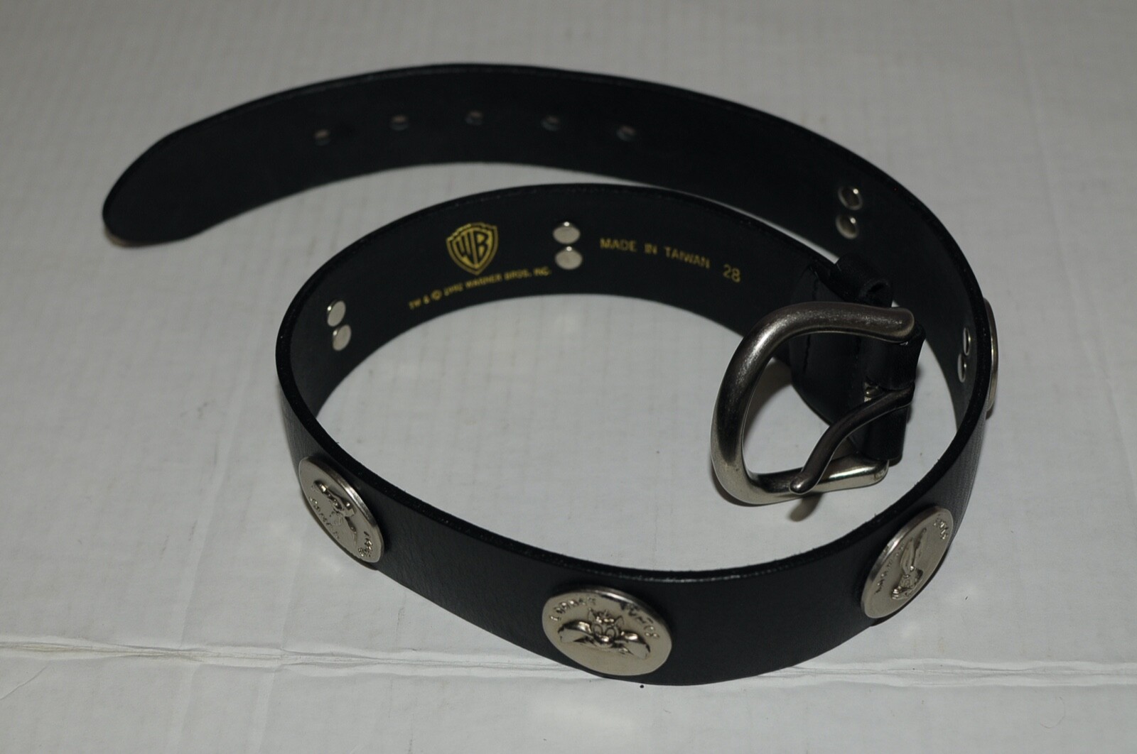 Vintage 92s Warner Brothers LOONEY TUNES Leather Belt Size28 BLACK VTG28 Vintage 92s Warner Brothers LOONEY TUNES Leather Belt Size28 BLACK VTG28