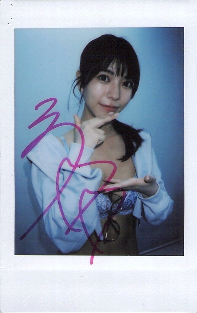 Cocoro Asano Autographed Signed Instax photo Cheki Japan Female JAV Idol Cocoro Asano Autographed Signed Instax photo Cheki Japan Female JAV Idol