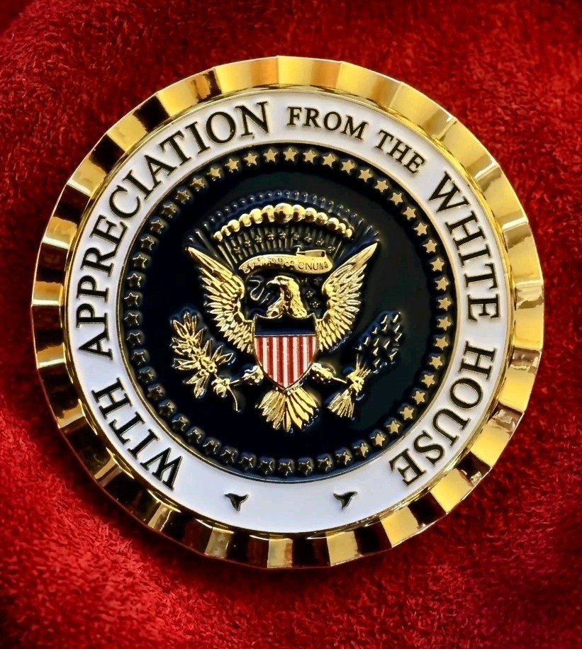 Rare Authentic President Donald J Trump White House Appreciation Challenge Coin Rare Authentic President Donald J Trump White House Appreciation Challenge Coin