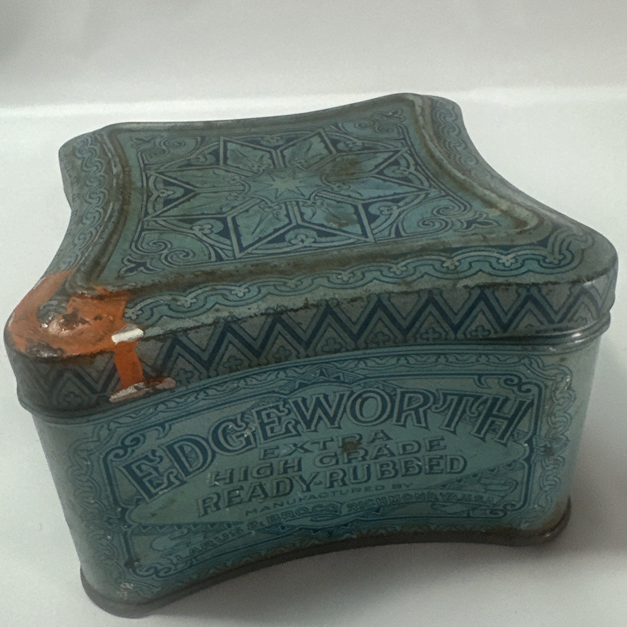 Vintage Edgeworth Extra High-Grade, Ready Rubbed Tobacco Tin, Concave Sides