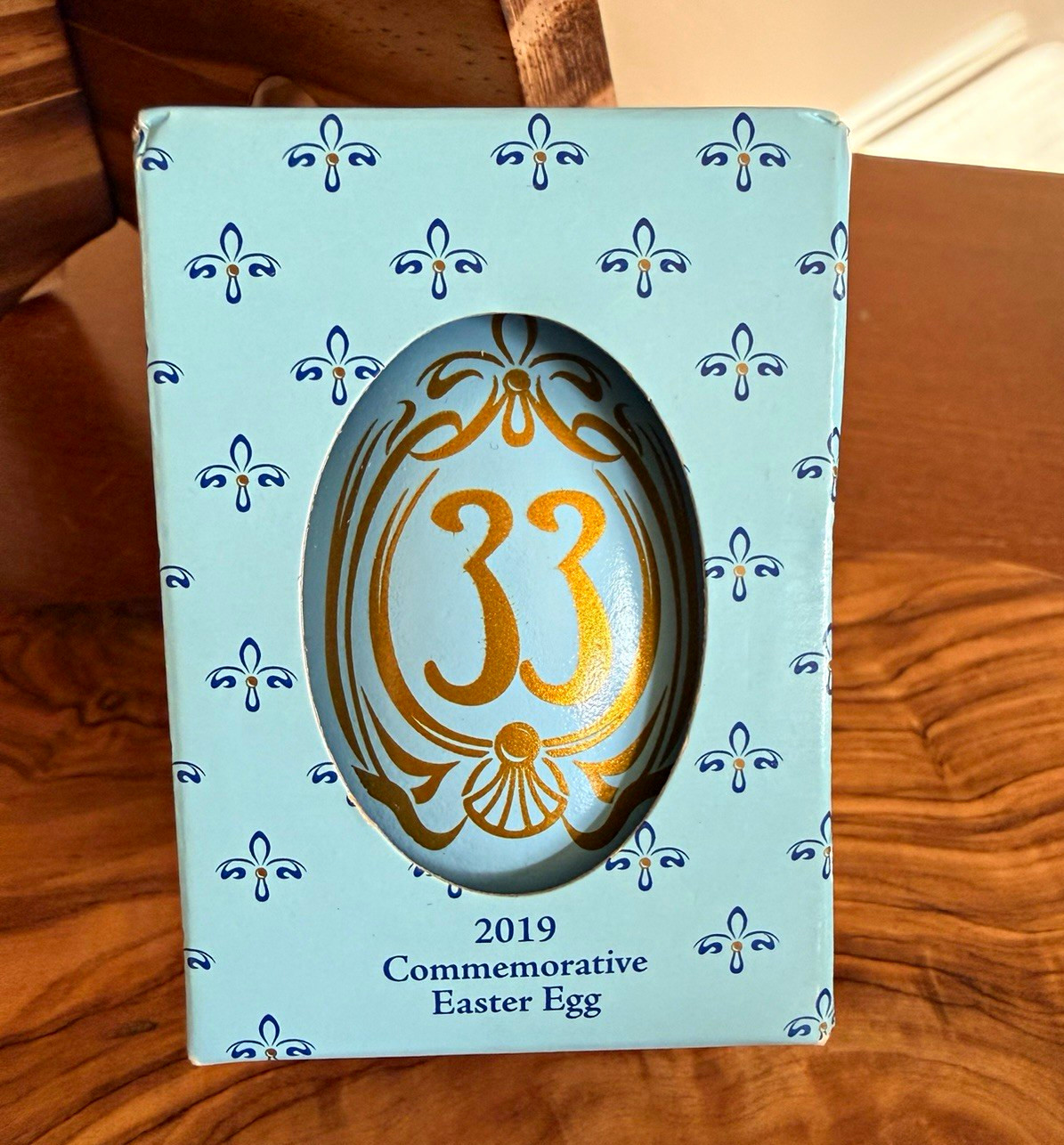 Disney Club 33 2019 Commemorative Easter Egg Factory Sealed Box Rare Disney Club 33 2019 Commemorative Easter Egg Factory Sealed Box Rare