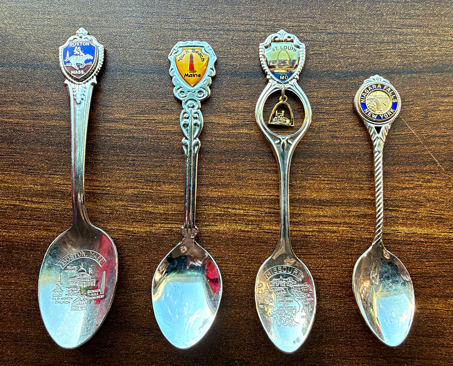 Vintage USA Souvenir Spoon Lot 4 Enamel Boston York Beach St Louis Niagara Falls
