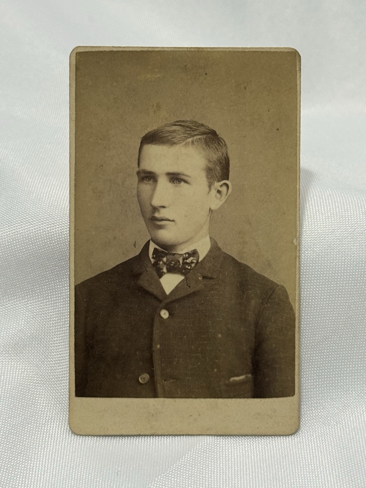 Antique Cabinet Card Photo c 1885-1895 Young Man - Polder & Beck, Corry PA