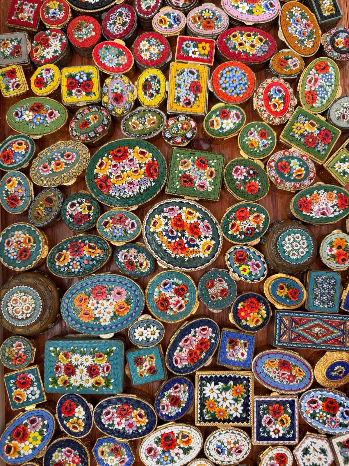 110 Antique & Vintage Italian Micro Mosaic Pill Boxes Lot 1880s–1970s Grand Tour 110 Antique & Vintage Italian Micro Mosaic Pill Boxes Lot 1880s–1970s Grand Tour