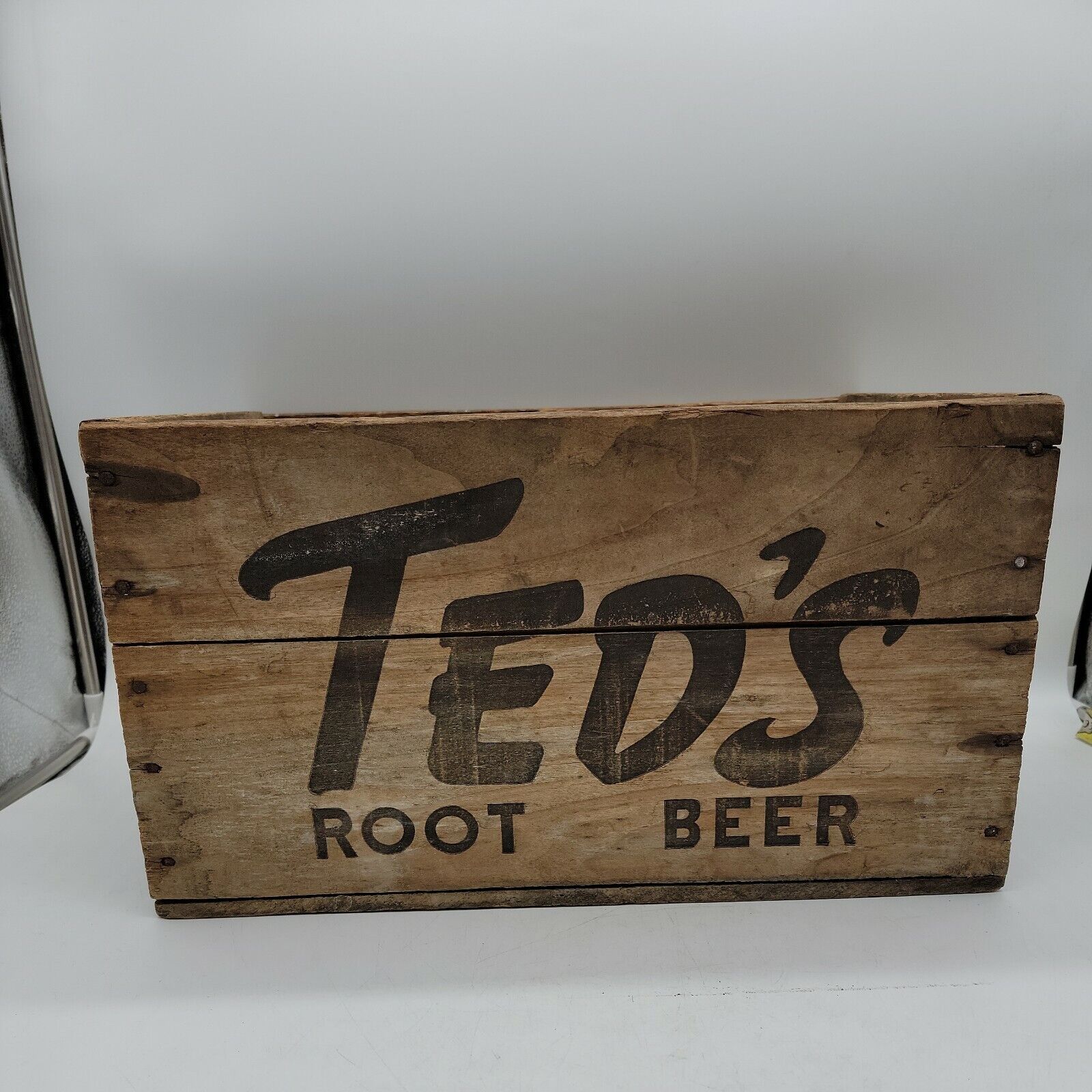 Vintage 1950s Ted Williams Teds Root Beer Wooden Crate GUC
