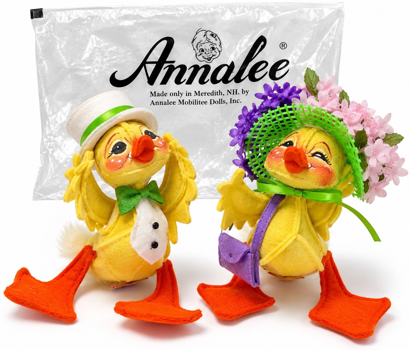 1991 Annalee Easter Ducklings Boy Girl Couple Pair Vintage Felt Dolls USA