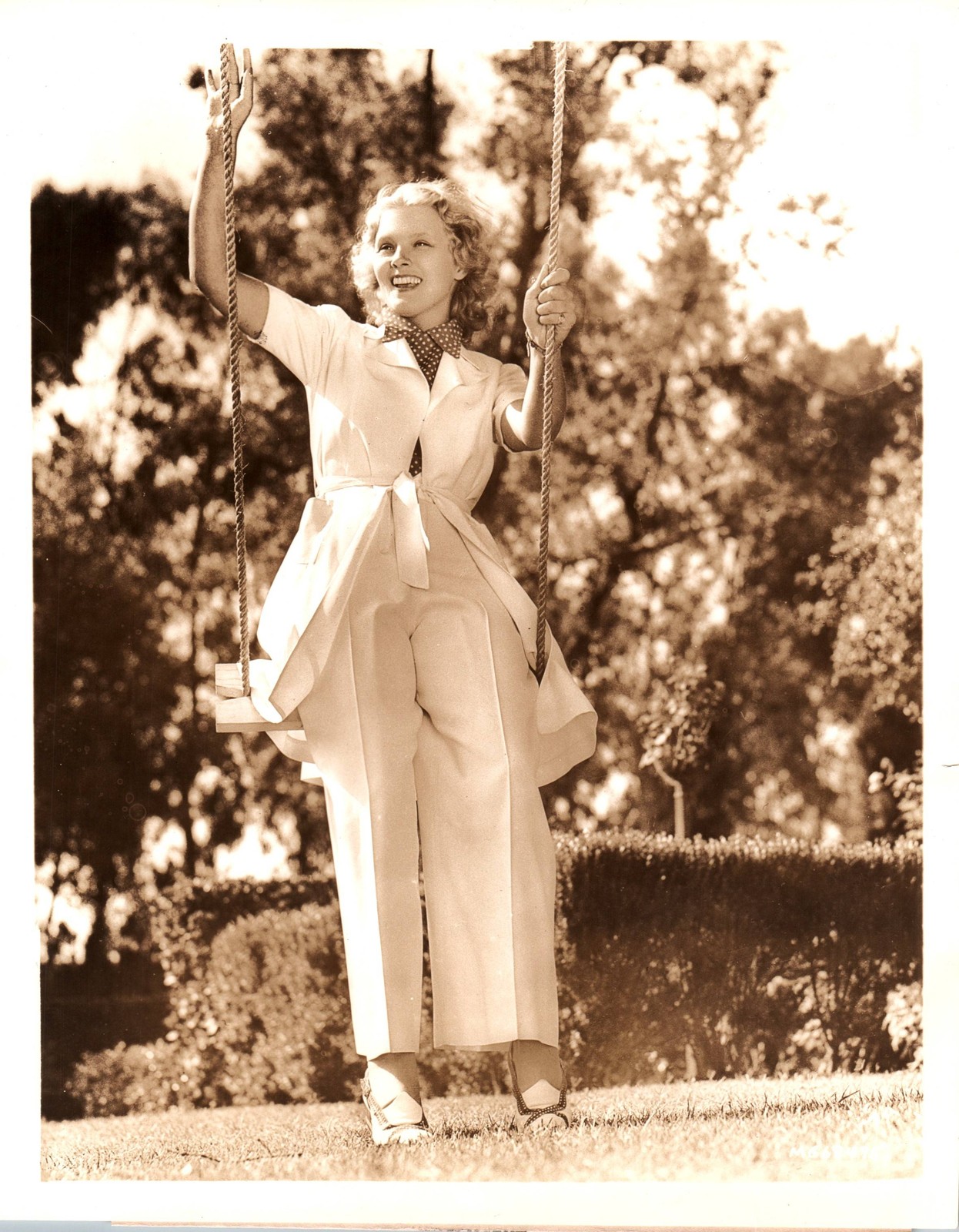 Ilona Massey (1930s) Original Vintage Beauty Glamour Leggy Hollywood Photo 1347K