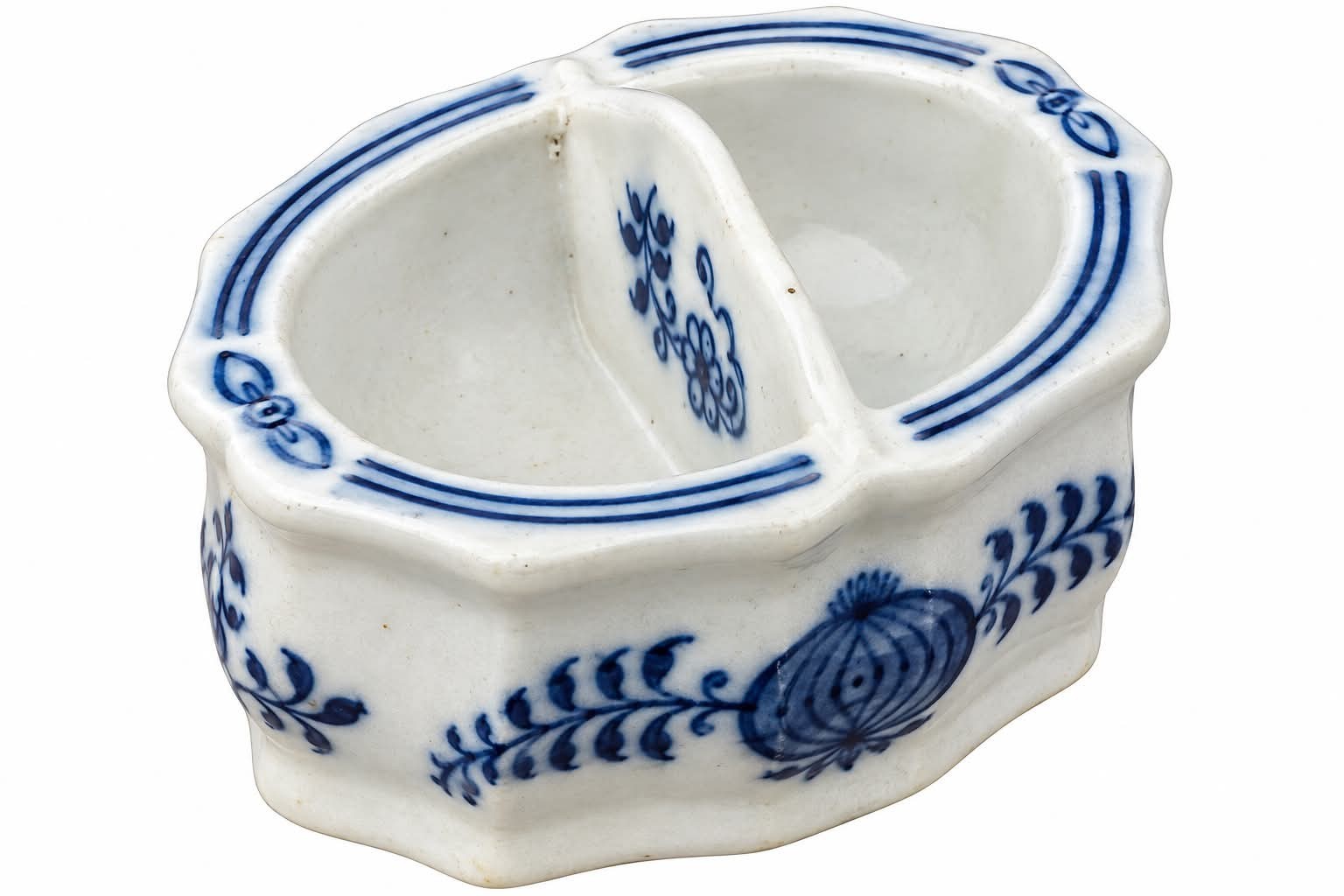 Vintage Blue Onion Zwiebelmuster Divided Salt Pepper Cellar Czechoslovakia