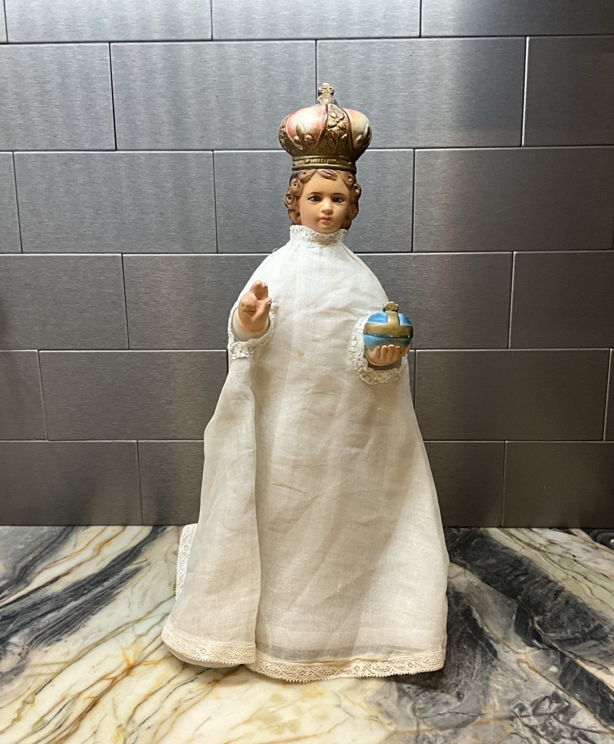 *** GLORIOUS VINTAGE INFANT JESUS OF PRAGUE STATUE Plaster 13.25\