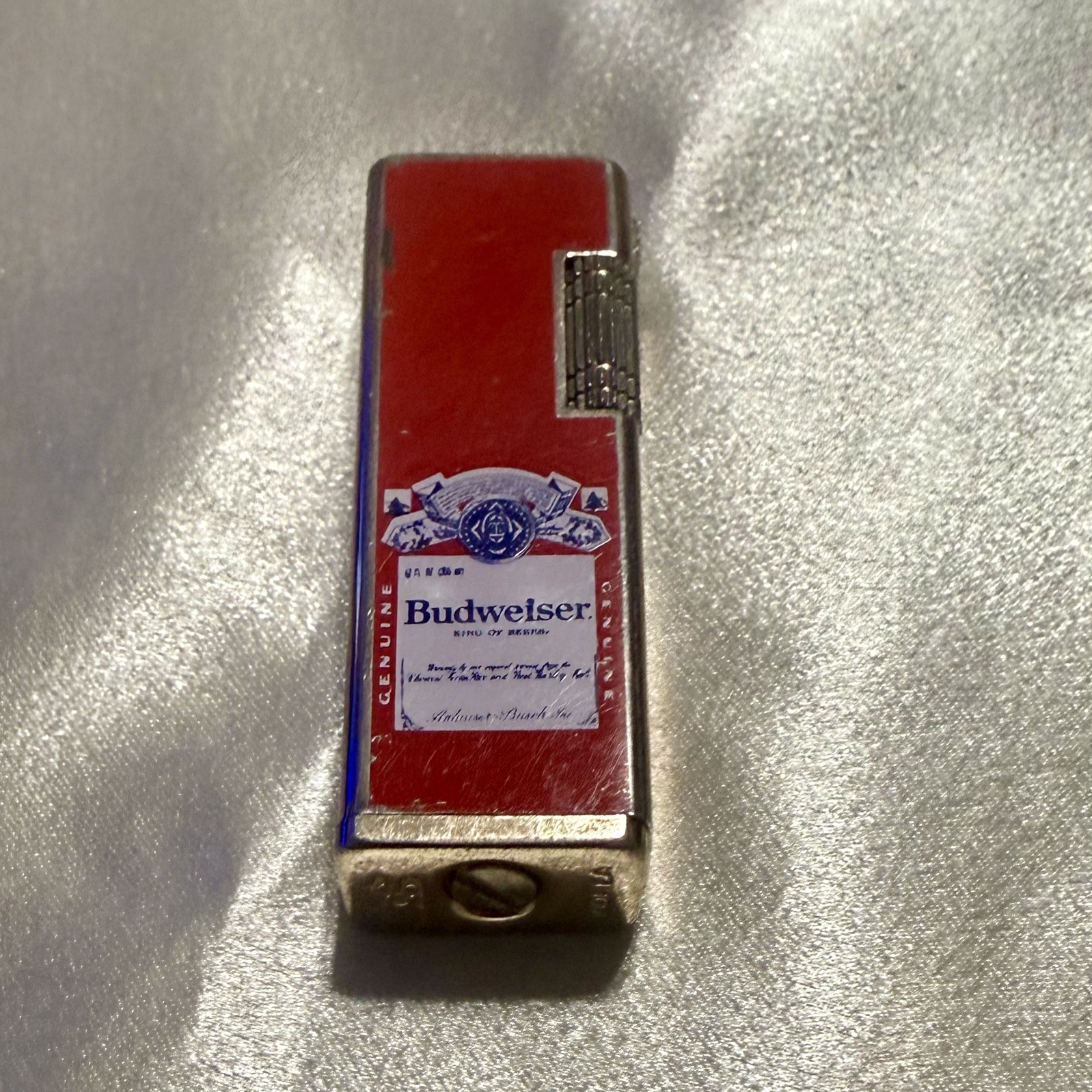 Vintage Liftarm/Sidestrike Lighter Budweiser, Worked When last Used ..... Vintage Liftarm/Sidestrike Lighter Budweiser, Worked When last Used .....