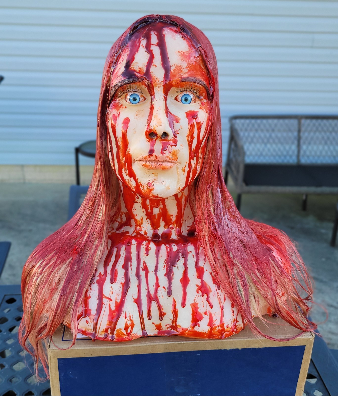 Carrie White 1:1 Scale Bust Horror Movie Statue Prop Head No Mask Stephen King Carrie White 1:1 Scale Bust Horror Movie Statue Prop Head No Mask Stephen King
