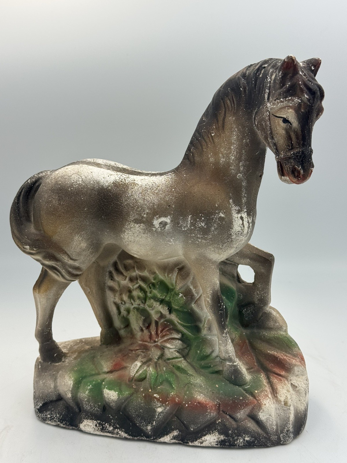 Vtg Beautiful Horse 1920-1940’s Carnival Chalk-Ware 10.5” tall x 9” wide solid 