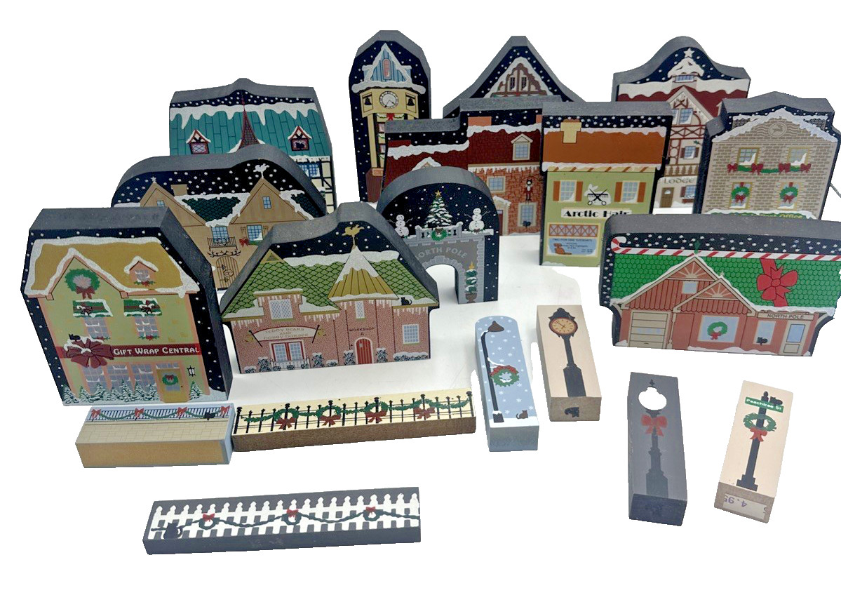 Cat’s Meow Village Collectibles North Pole Collection Houses + 19 Pcs 1999-2009