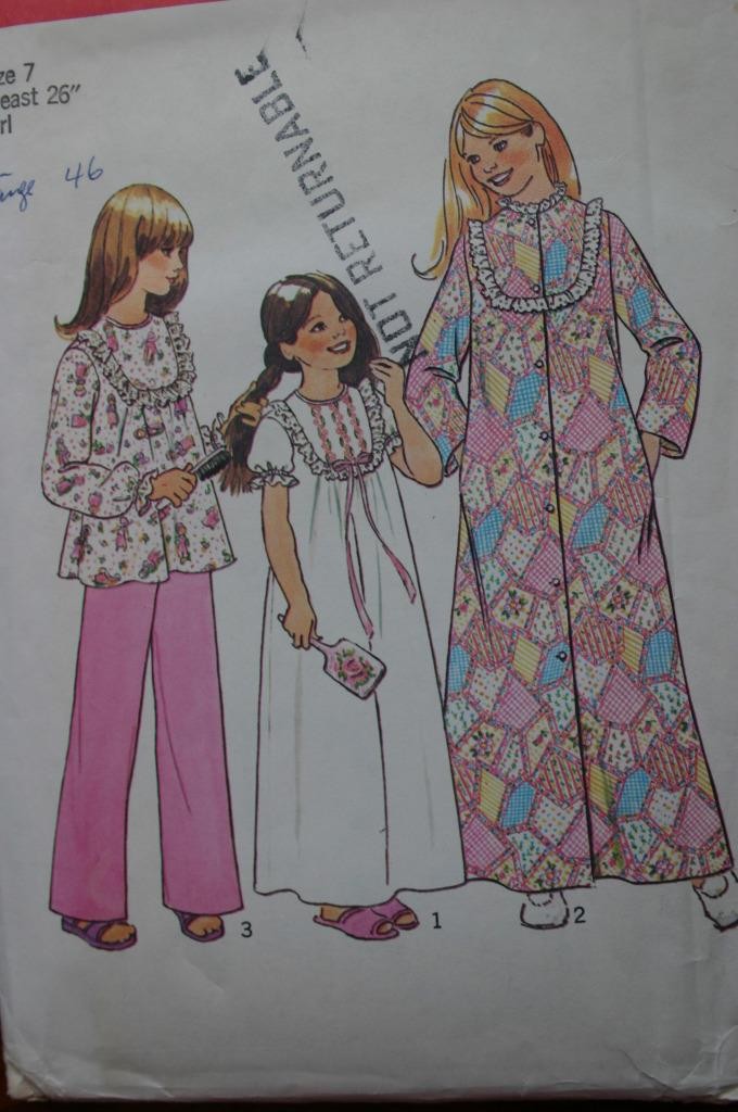 SIMPLICITY 7202 GIRLS FULL LENGTH ROBE NIGHTGOWN PAJAMAS PATTERN SIZE 10