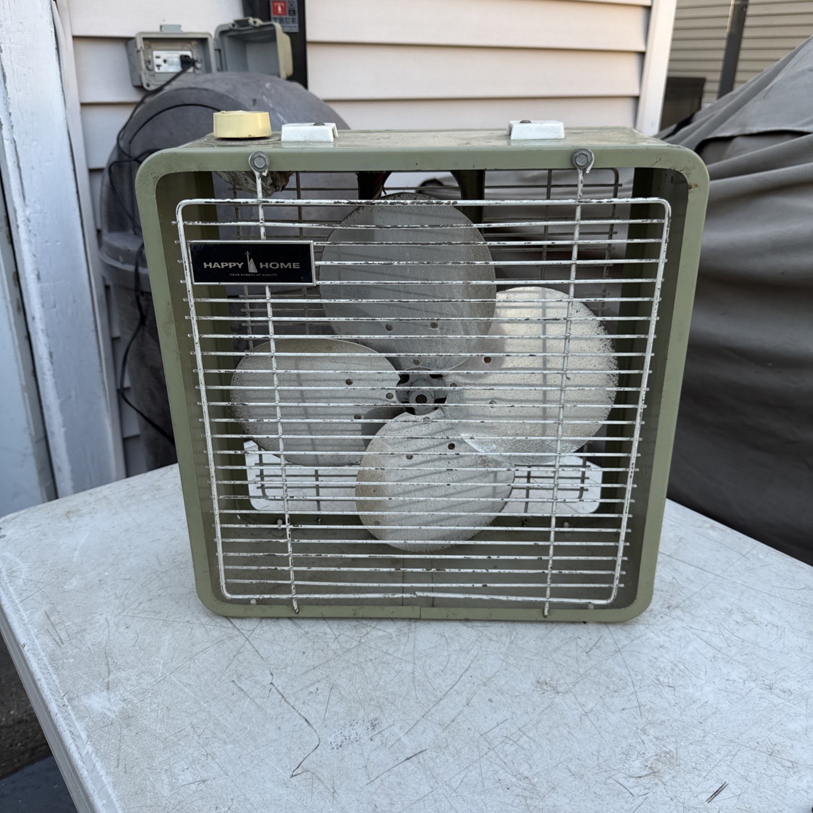 Vintage Happy Home 12” Three Speeds Box Fan Made By McGraw Edison Working Great