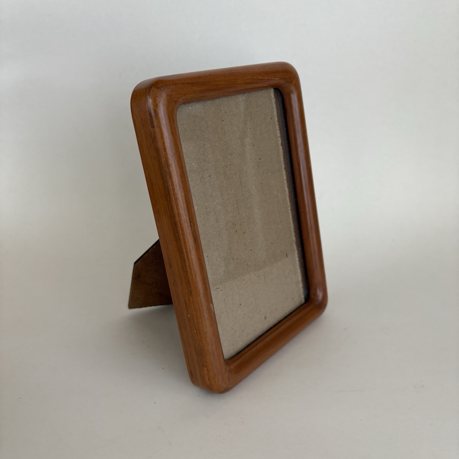 Vintage Mid Century Teak Wood Picture Frame Easel 4x6 Vintage Mid Century Teak Wood Picture Frame Easel 4x6
