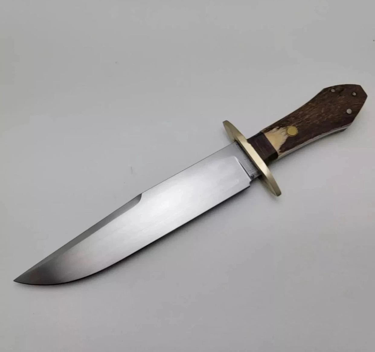 HANDMADE COFFIN HANDLE BOWIE HUNTING KNIFE WITH ANTLER HANDLE & LEATHER SHETH.