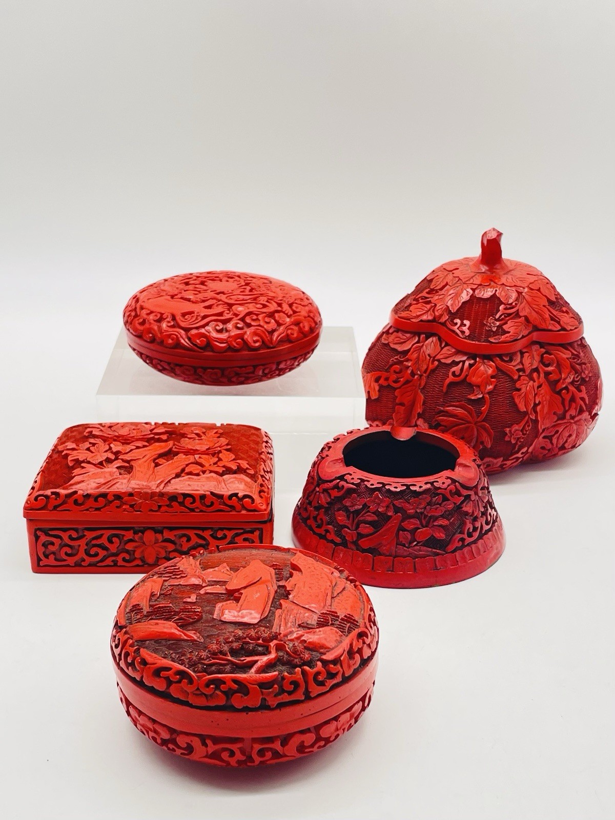 VTG Lot/5 Chinese Cinnabar Lacquer Boxes & Ashtray Gourd Shaped~Round~Square VTG Lot/5 Chinese Cinnabar Lacquer Boxes & Ashtray Gourd Shaped~Round~Square