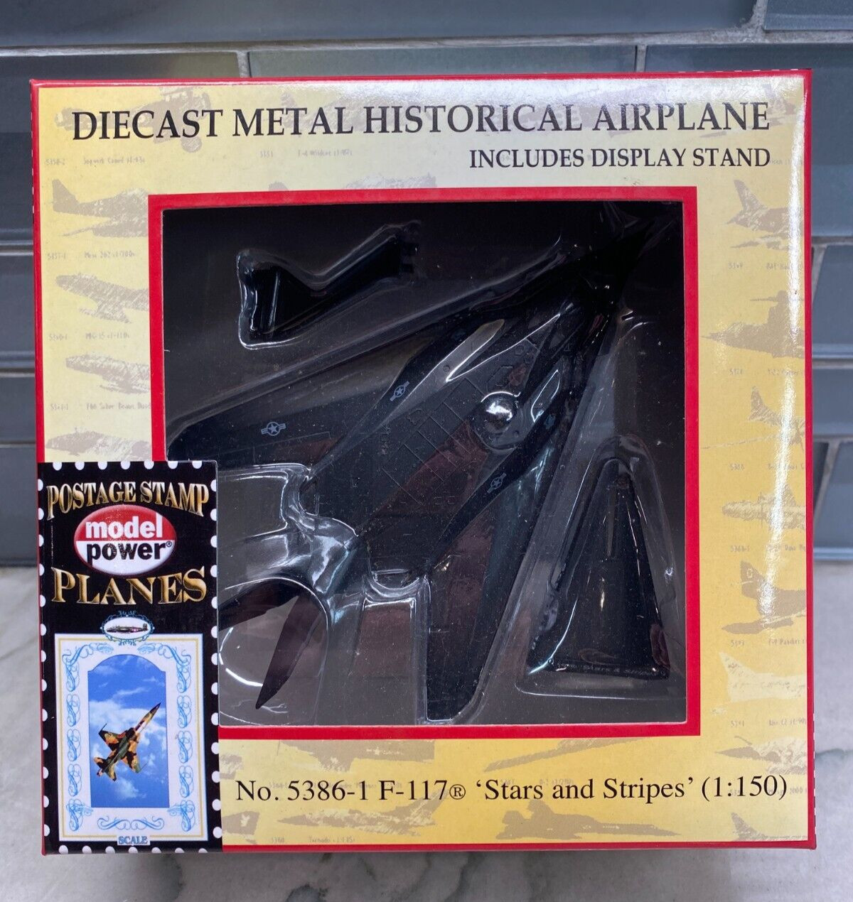 F-117 NIGHTHAWK NORTHRUP GRUMMAN 5386-1 MODEL POWER POSTAGE STAMP 1:150 STAND F-117 NIGHTHAWK NORTHRUP GRUMMAN 5386-1 MODEL POWER POSTAGE STAMP 1:150 STAND