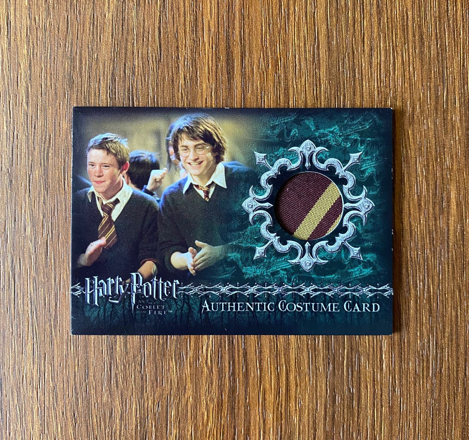 2006 Harry Potter And The Goblets of Fire Authentic Custom Card Gryffindor Stud 2006 Harry Potter And The Goblets of Fire Authentic Custom Card Gryffindor Stud