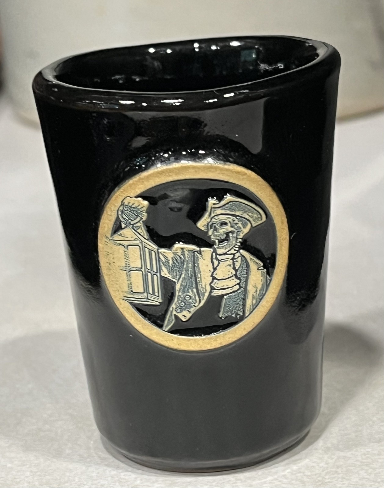 2015 DEATH WISH COFFEE DENEEN POTTERY SHOT GLASS PIRATE SKULL RARE 2015 DEATH WISH COFFEE DENEEN POTTERY SHOT GLASS PIRATE SKULL RARE