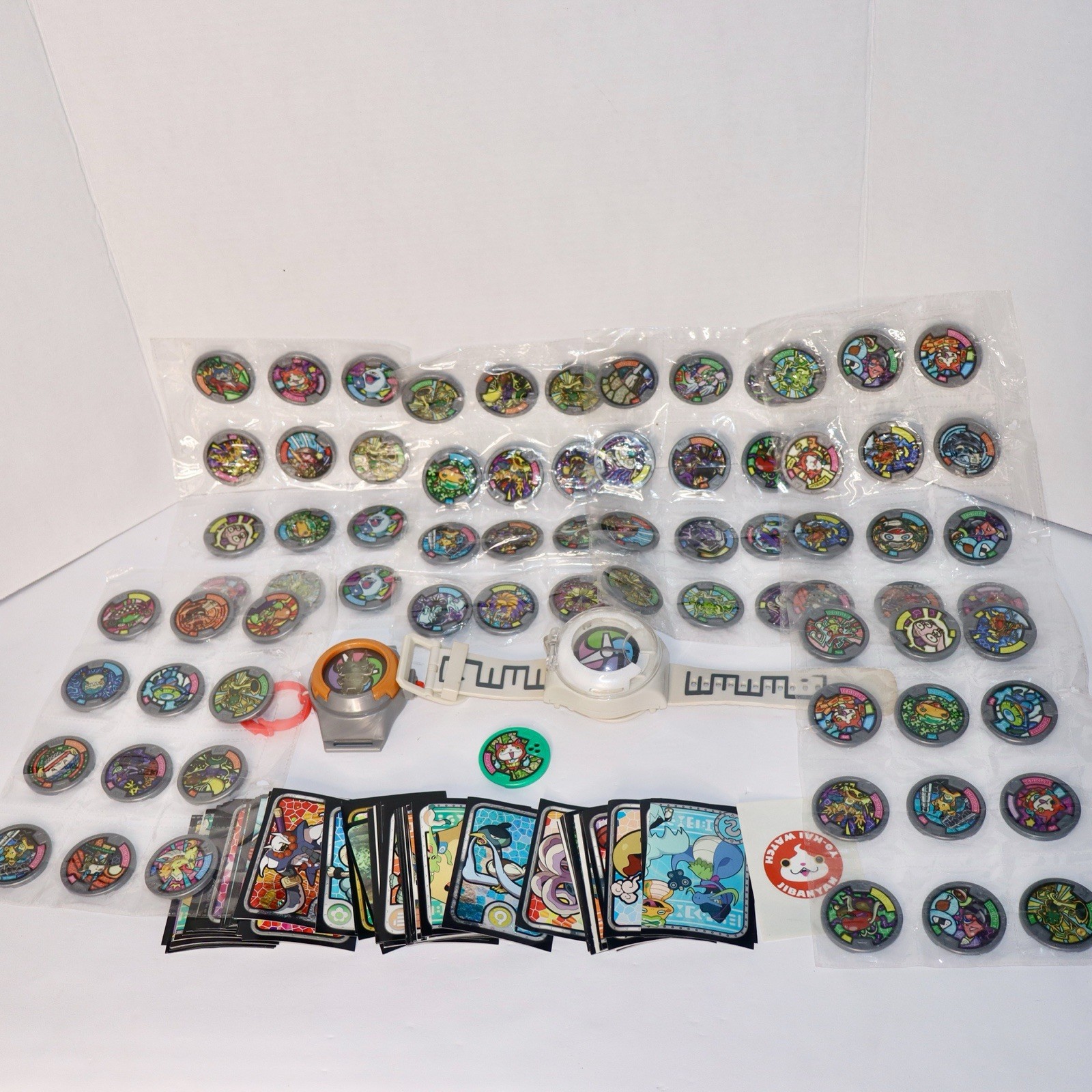 Hasbro YO-KAI Watch With 73 Mixed Medals And Over 140 Panini Sticker Cards Hasbro YO-KAI Watch With 73 Mixed Medals And Over 140 Panini Sticker Cards
