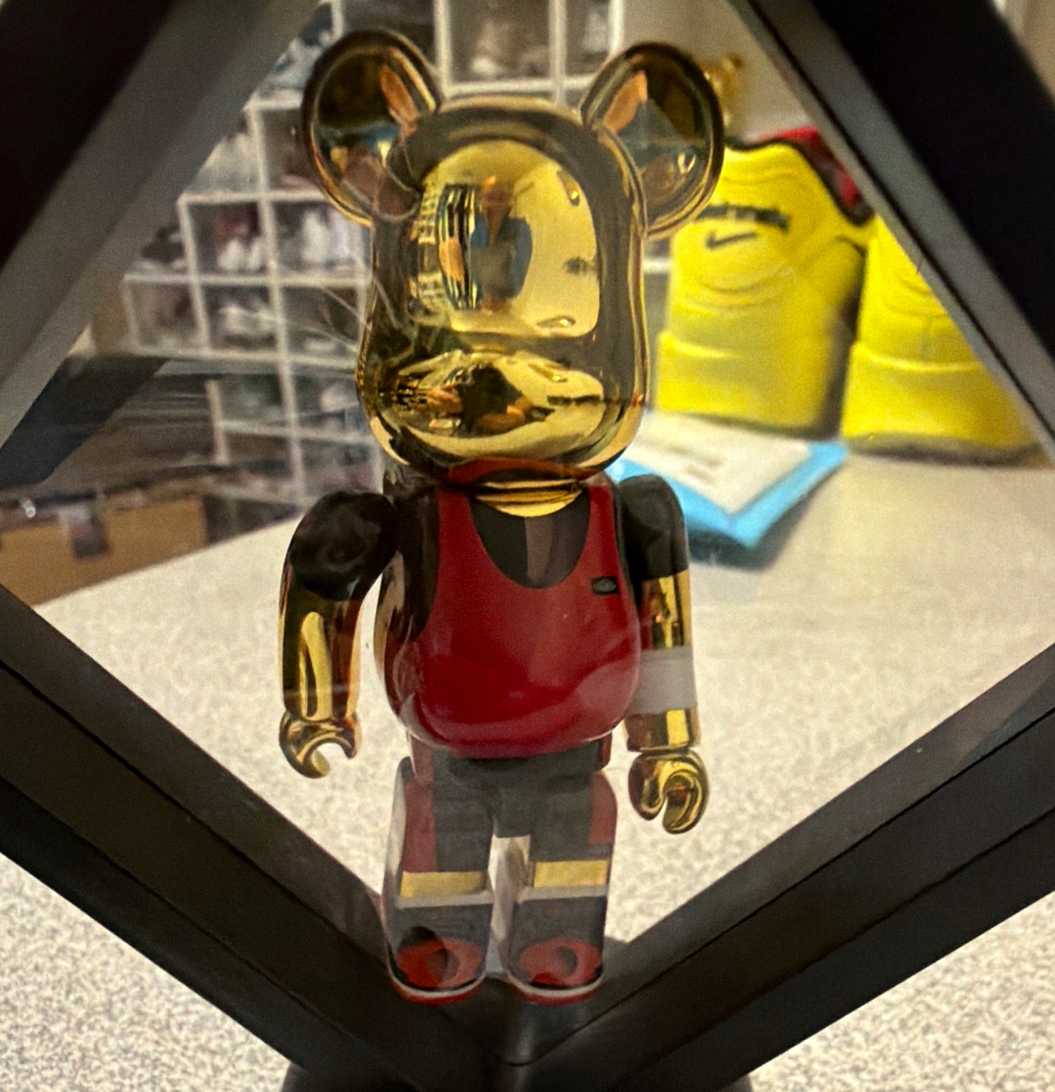 Medicom Toy BE@RBRICK Chrome Gold Bear Vinyl/Plastic Figure Red/Black/White