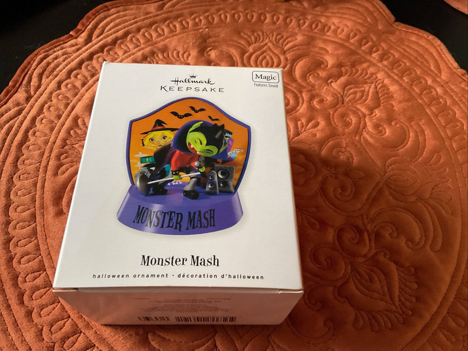 Hallmark Halloween Ornament 2010 - Monster Mash Magic Ornament NIB-610-80 Hallmark Halloween Ornament 2010 - Monster Mash Magic Ornament NIB-610-80