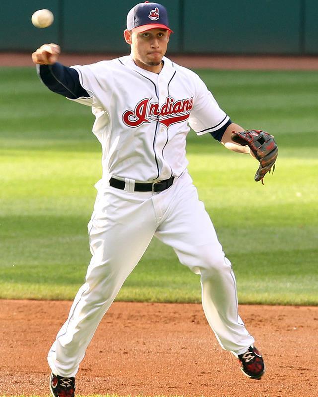ASDRUBAL CABRERA Cleveland Indians 8X10 PHOTO PICTURE 22050701078