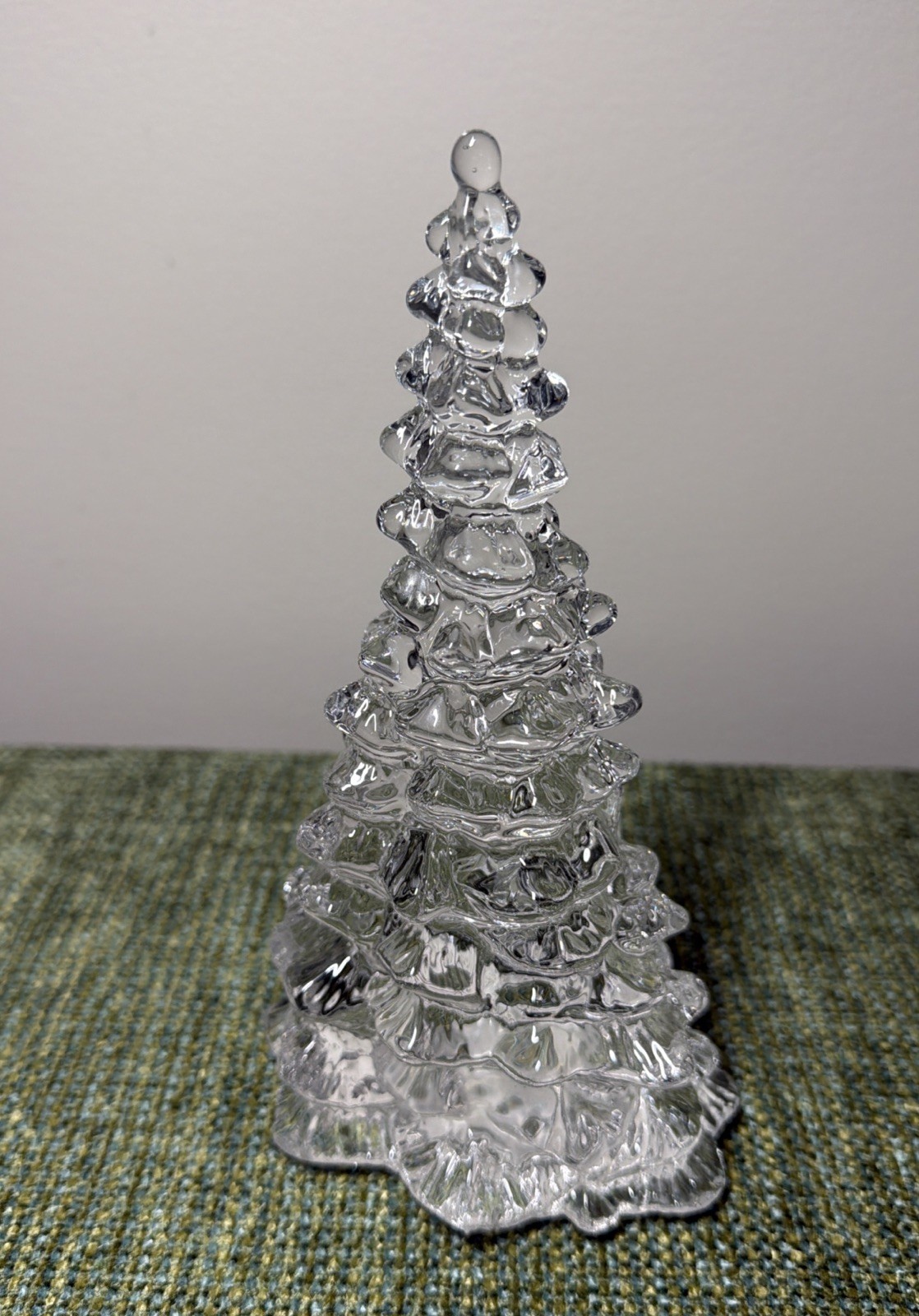 Vintage Clear Glass Christmas Tree Figurine 7.5\ Vintage Clear Glass Christmas Tree Figurine 7.5\