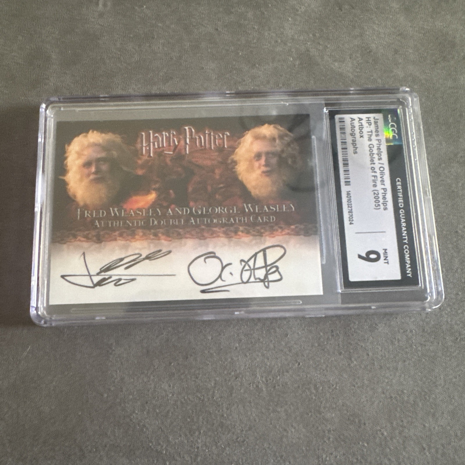 2005 Artbox Harry Potter GOF Fred Weasley and George Weasley Auto CGC 9 2005 Artbox Harry Potter GOF Fred Weasley and George Weasley Auto CGC 9
