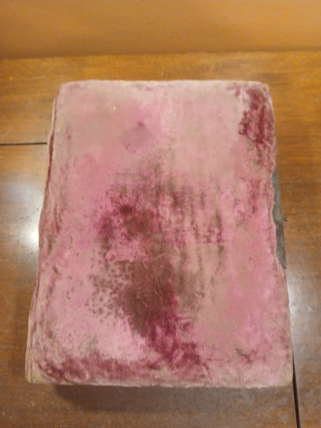 Antique Victorian Velvet Photo Album With 30 Cabinet Cards West Liberty Iowa Antique Victorian Velvet Photo Album With 30 Cabinet Cards West Liberty Iowa