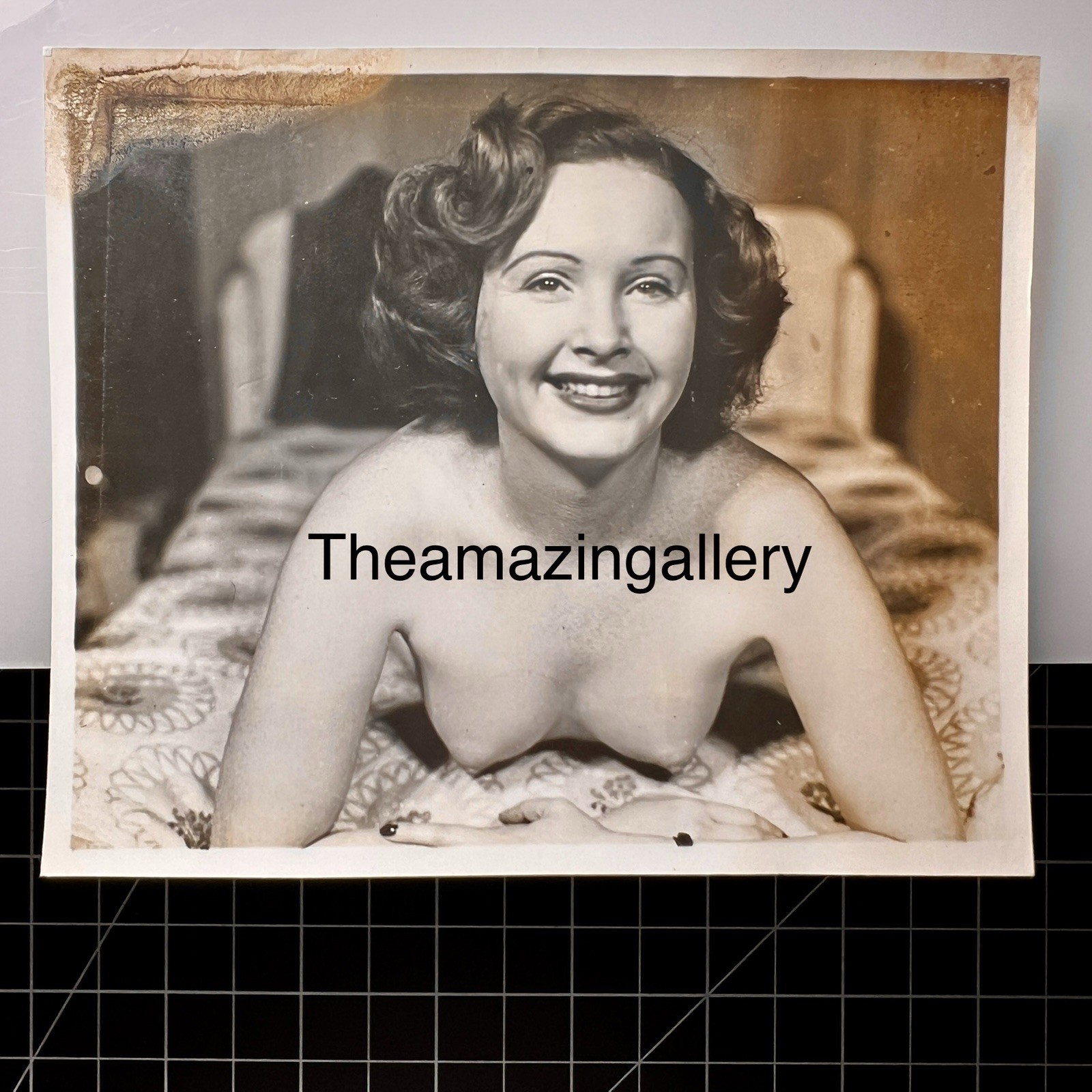 Vintage 1950's Girlie PIN UP Photo Risque B&W Original Nude #547 Vintage 1950's Girlie PIN UP Photo Risque B&W Original Nude #547