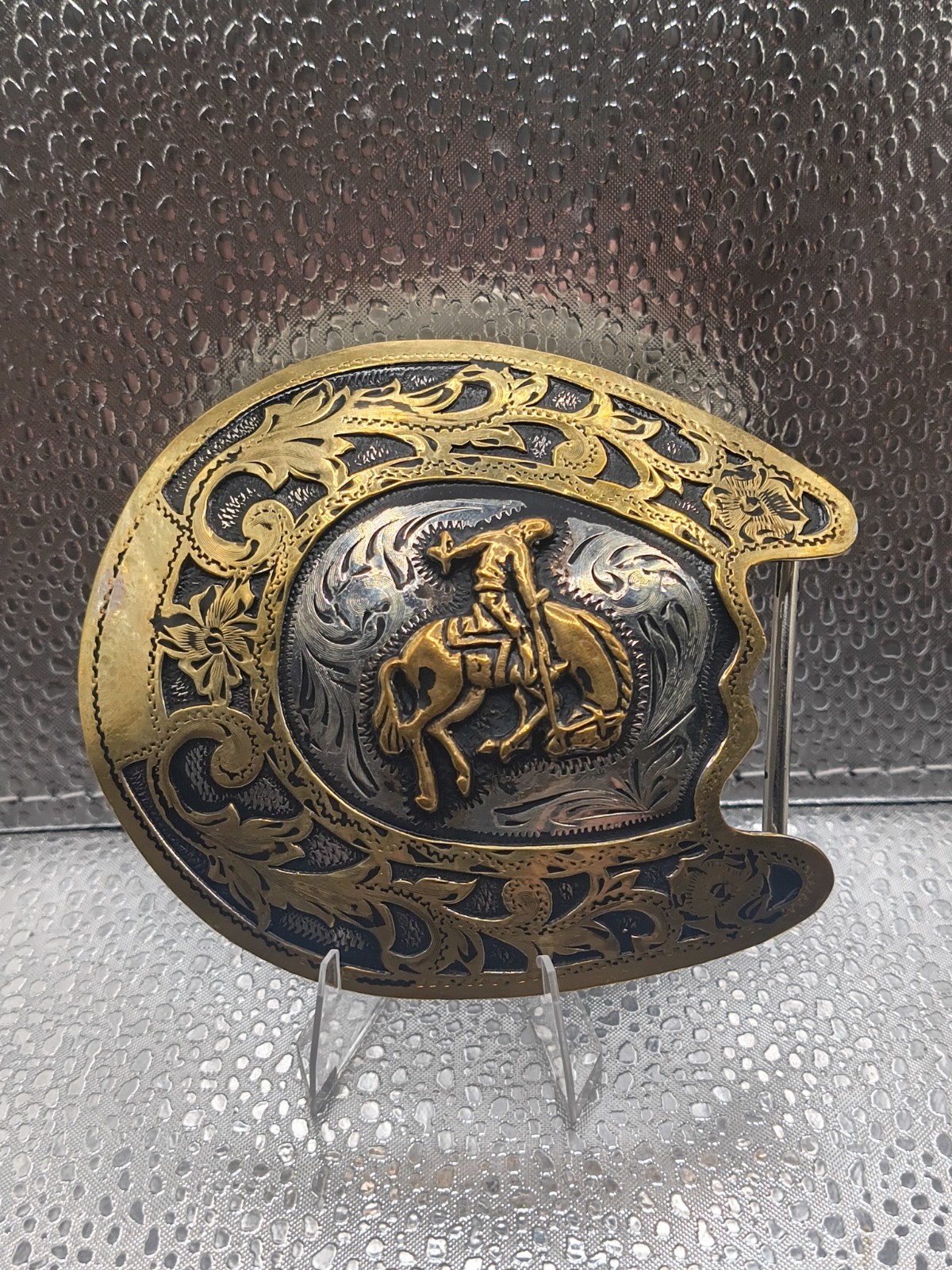 Vintage Western Horseshoe Bronco Belt Buckle - Hecho En Mexico Vintage Western Horseshoe Bronco Belt Buckle - Hecho En Mexico