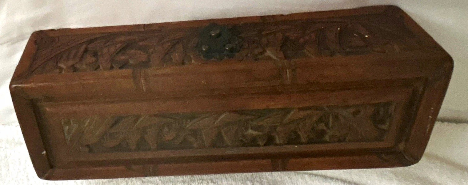 antique Camphor oriental Carved Wooden box Brown Rectangular vessels 12X4x3 in antique Camphor oriental Carved Wooden box Brown Rectangular vessels 12X4x3 in