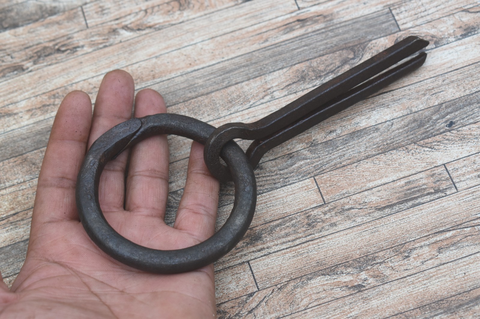 Vintage Wrought Iron Handforged Horse Tie Hitching Post Ring Stable Harness Tool