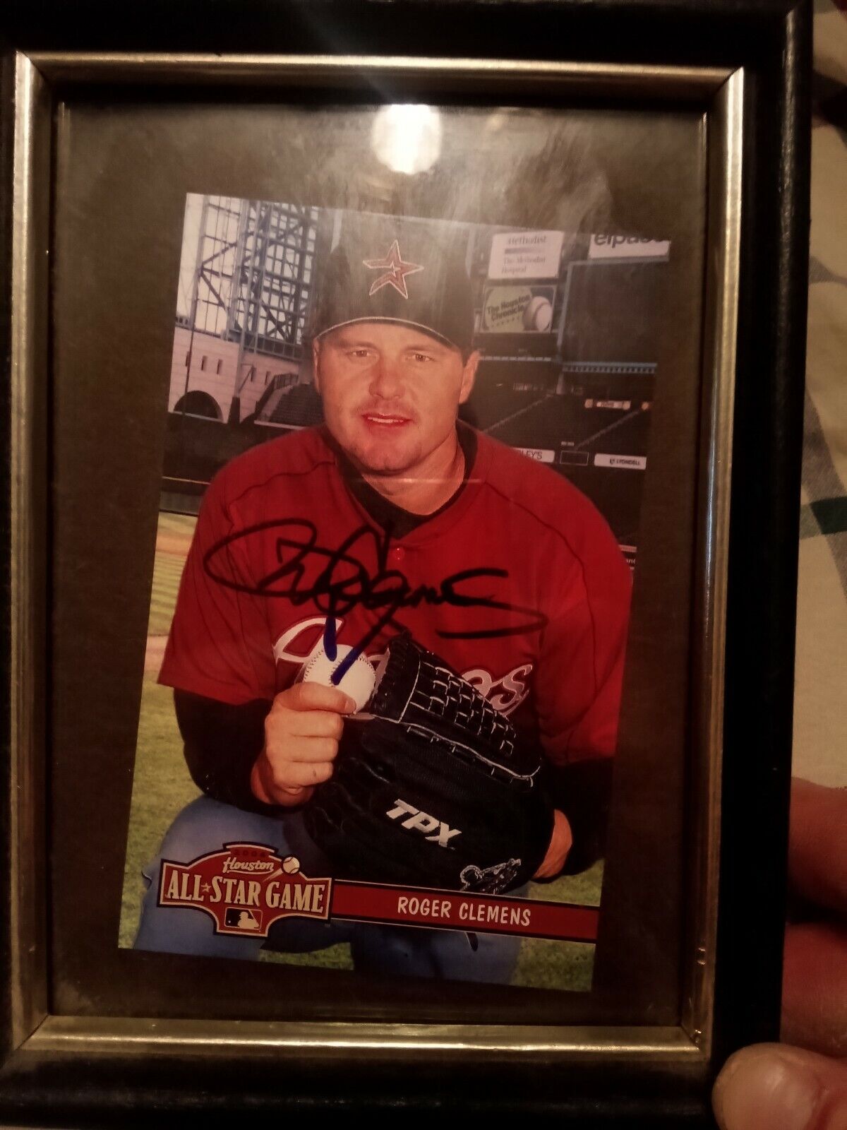 Authentic Roger Clemens signed auto