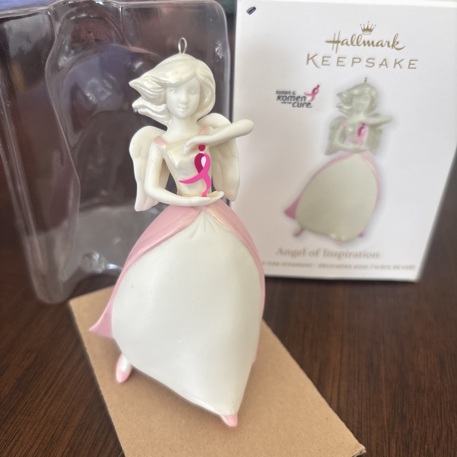 Hallmark Breast Cancer Ornament Susan G Komen Angel Of Inspiration 2011-11-16-65 Hallmark Breast Cancer Ornament Susan G Komen Angel Of Inspiration 2011-11-16-65