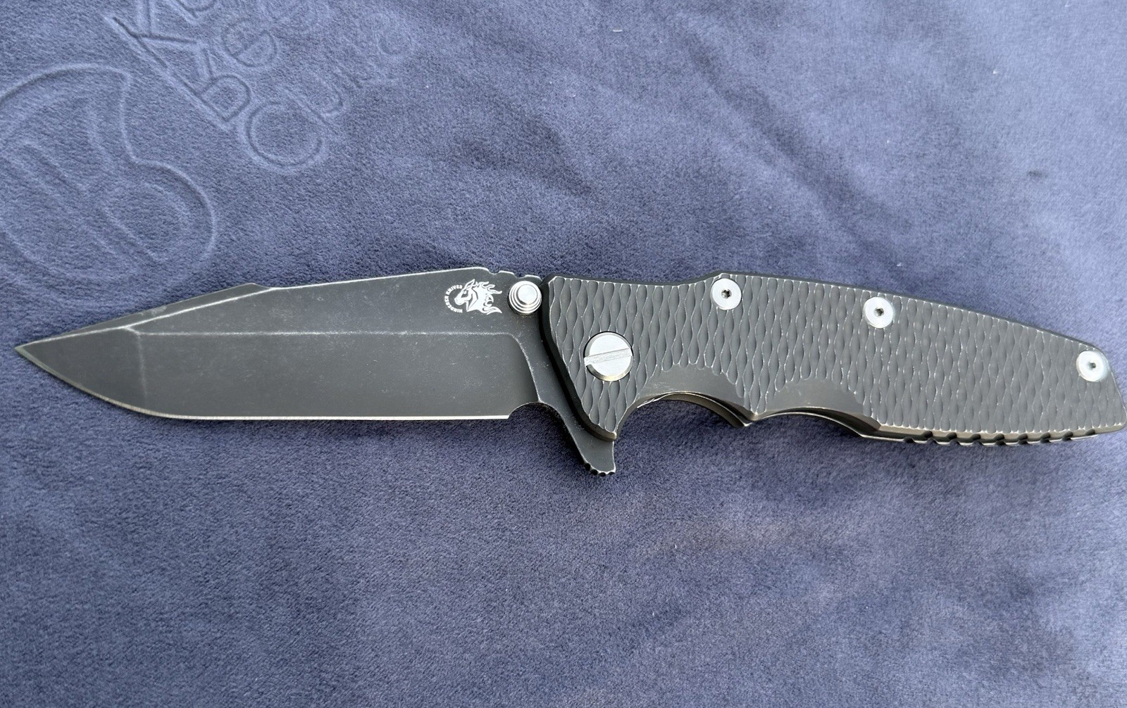 Hinderer Eklipse Battle Black Spanto w/ BB Textured Titanium Scale