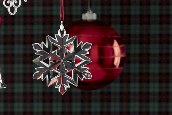 Lenox 2024 Optic Crystal Snowflake Ornament Annual Holiday Ornament NEW IN BOX Lenox 2024 Optic Crystal Snowflake Ornament Annual Holiday Ornament NEW IN BOX