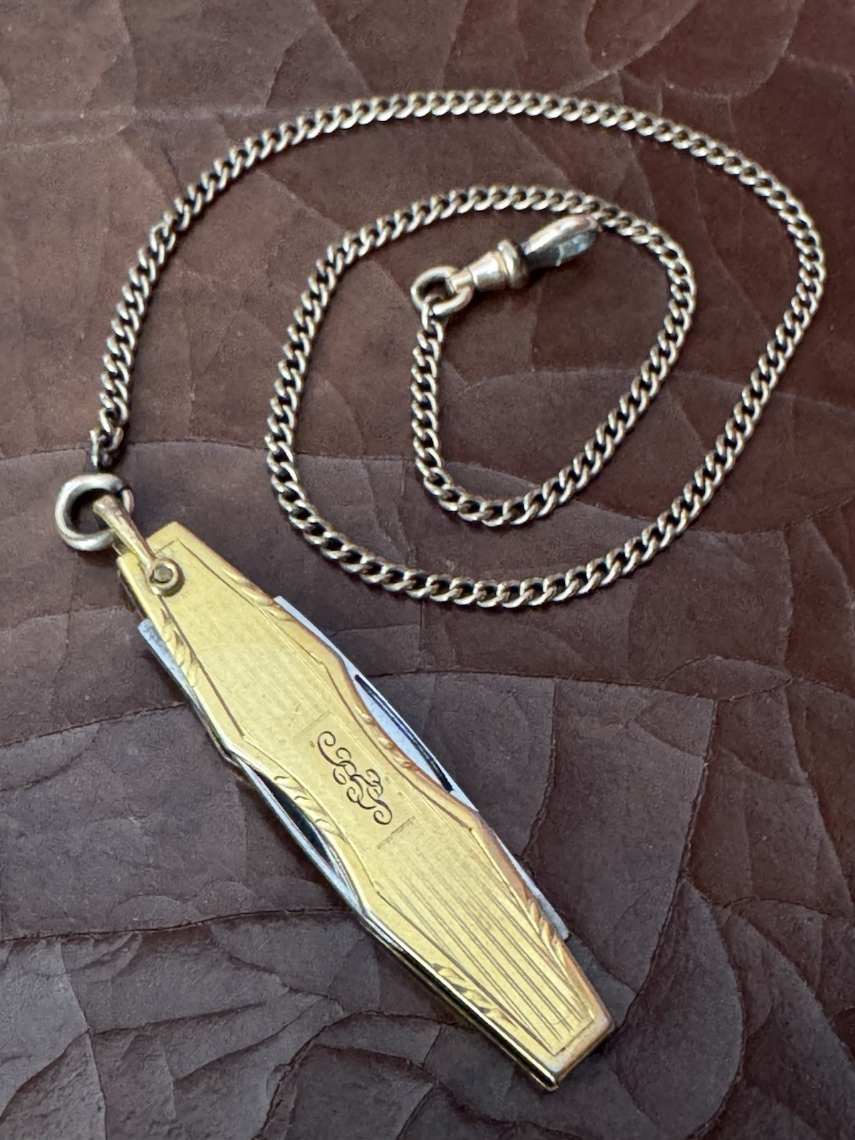 Edwardian Era Pocket Knife On Chain Gold Filled Engraved Two Blades Edwardian Era Pocket Knife On Chain Gold Filled Engraved Two Blades