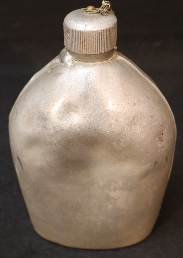 WWI US Army USMC M1910 Canteen Surplus Issued Condition Model 1910 WWI US Army USMC M1910 Canteen Surplus Issued Condition Model 1910