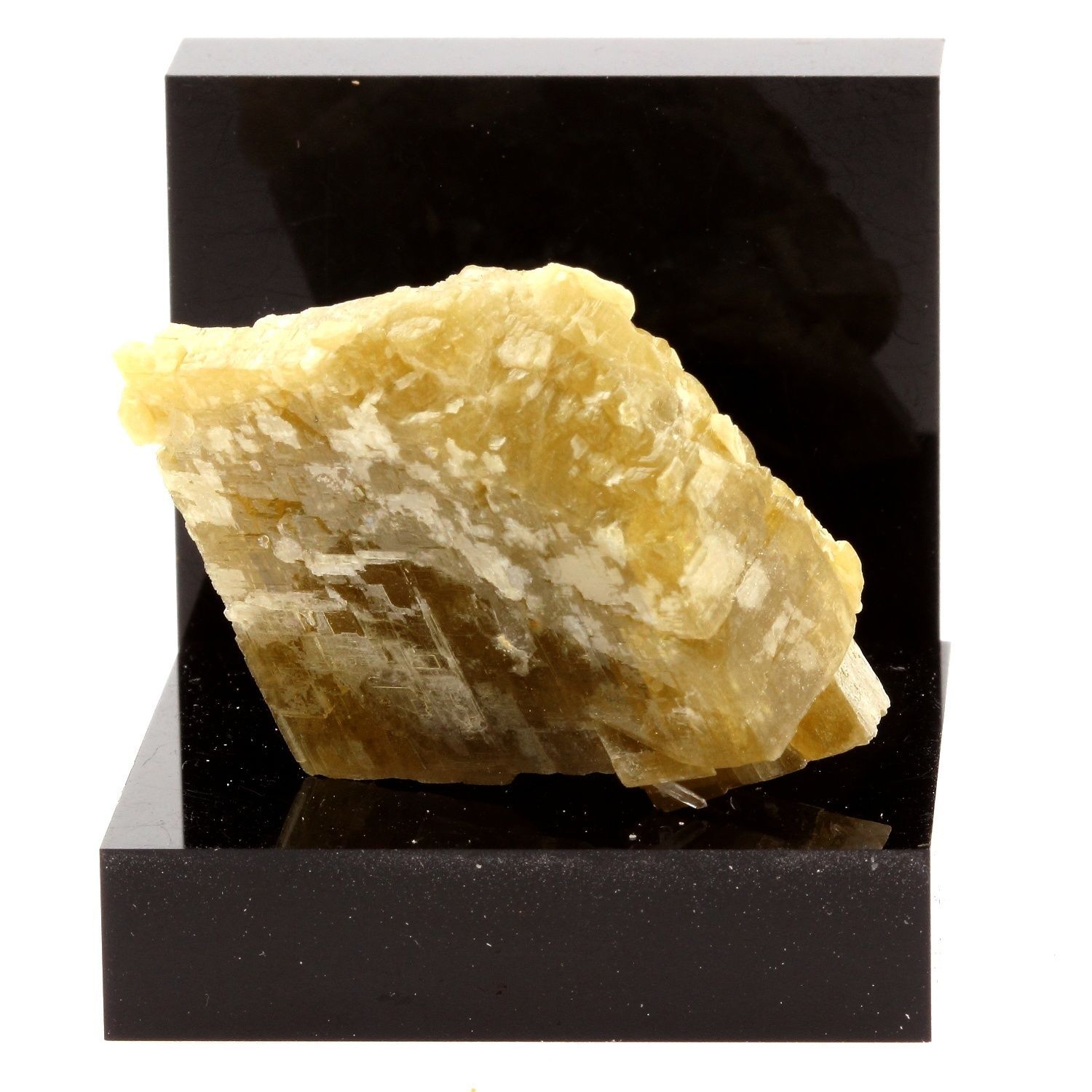 Minerals Collection. Siderite, Quartz. 96.9 Ct. Mésage Mine, Vizille, France. R Minerals Collection. Siderite, Quartz. 96.9 Ct. Mésage Mine, Vizille, France. R