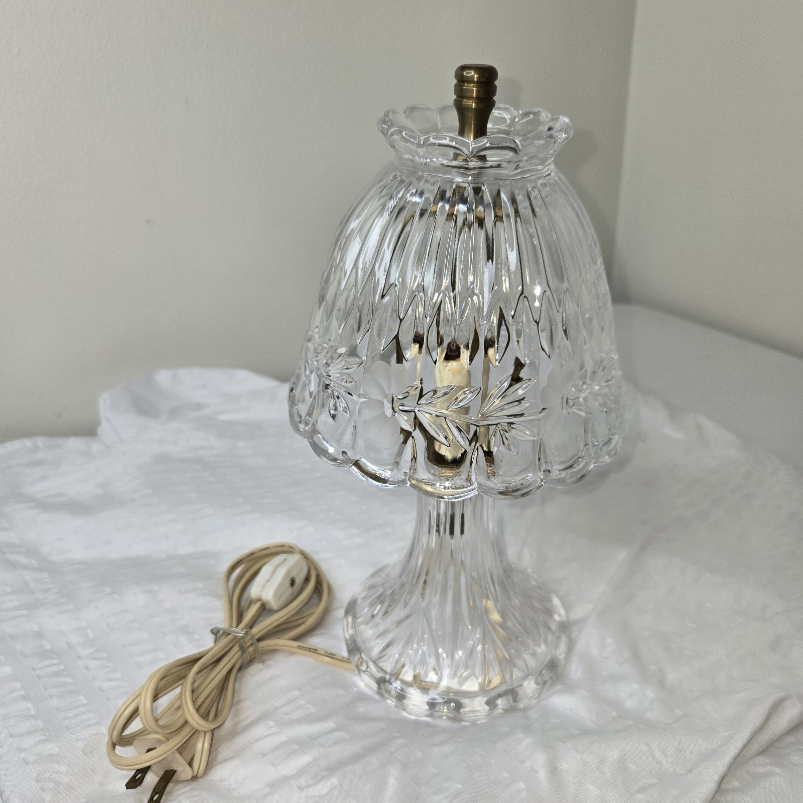 Vintage Princess House Crystal Floral Etched Romantic Table Lamp 11\ Vintage Princess House Crystal Floral Etched Romantic Table Lamp 11\